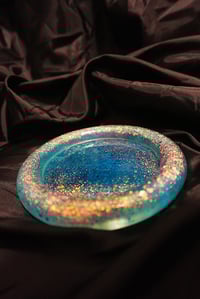 Image 2 of Puffy Blue Ink Handmade Glitter Circular Resin Tray