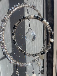 Image 1 of B & W - XL Dream Orbit