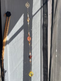 Image 4 of Yellow Ball - Linier