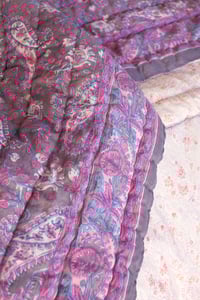 Image 7 of Lilac Indian Paisley Quilt