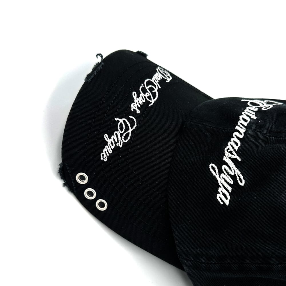 HANDWRITTEN LOGO CAP