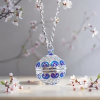 Image 3 of Silver Clouds Aromatherapy Necklace – Elevate Your Everyday Look