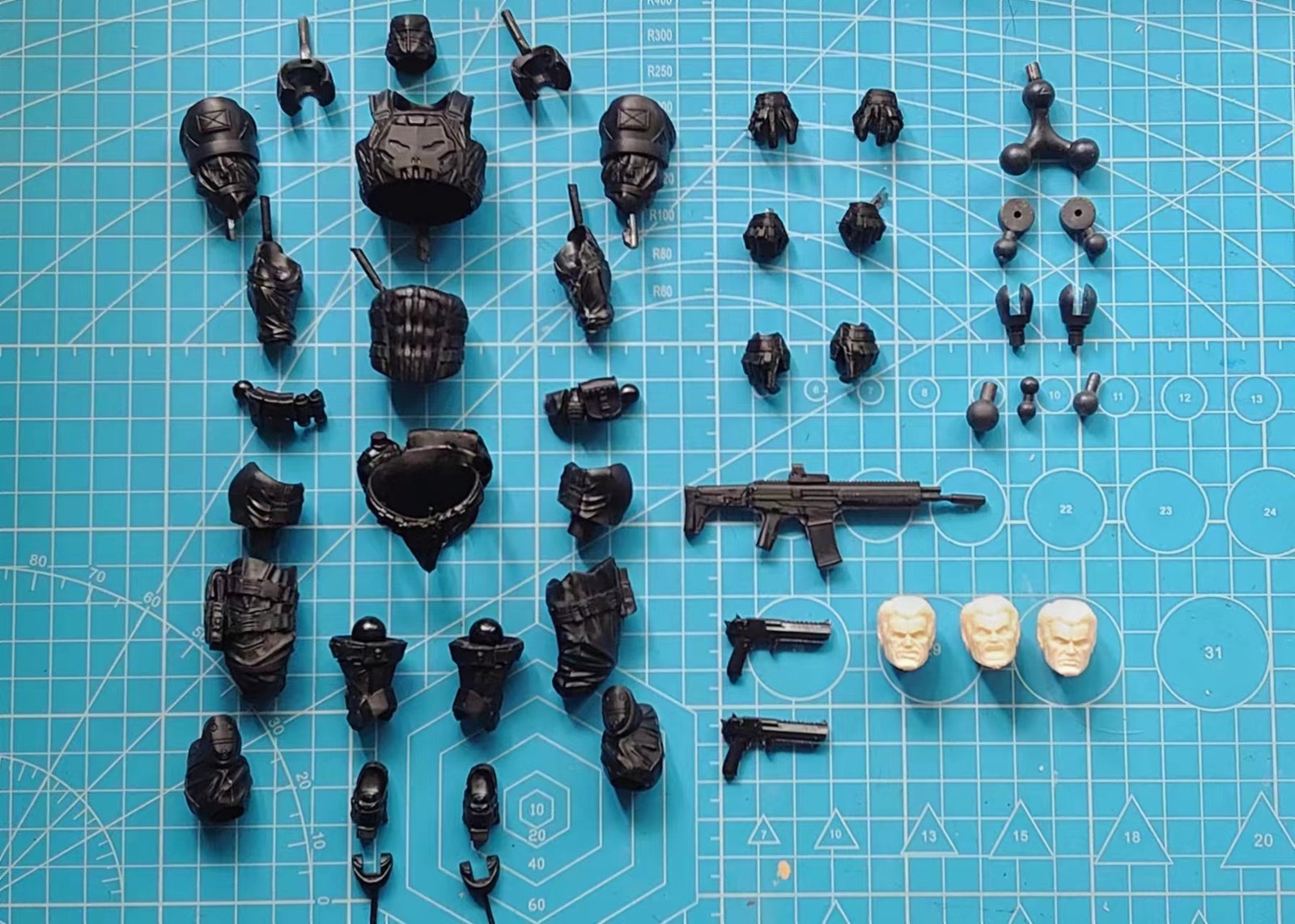 Products | 33TOYS