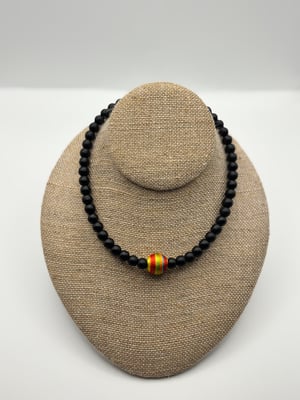 Image of Colorful Pendant Bead Necklace