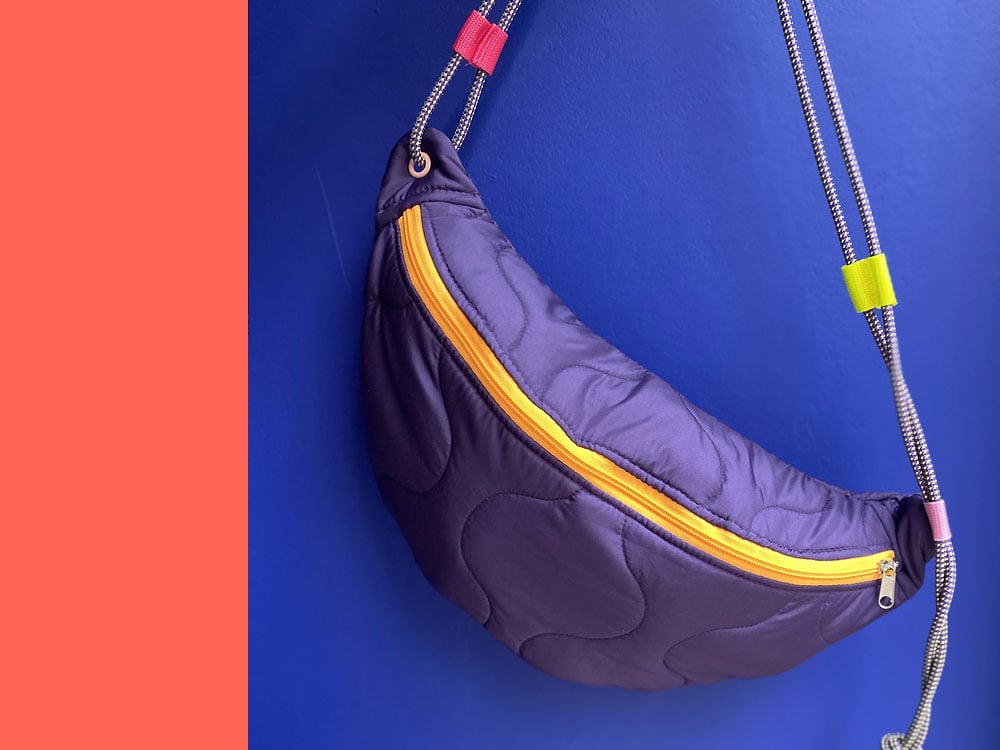 Image of TASCHE Big Puffy Plum