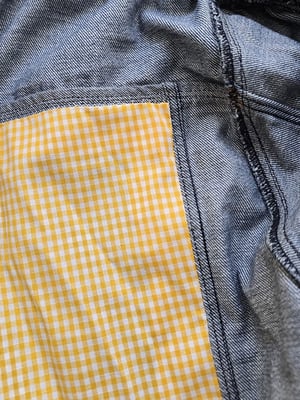 Chaqueta vaquera bordada