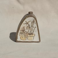 Image 1 of Plant pot 1