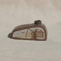 Image 3 of Sky Line Vase