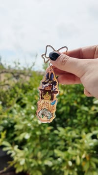 Image 2 of 4GGRAVATE HOLO Keychain ✦ Genshin Impact