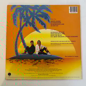 Image of Laid Back "Keep Smiling"