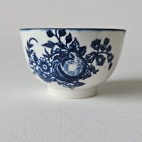 Image 4 of Antique Georgian Caughley 'Apple & Damson' Pattern Tea Bowl c.1785