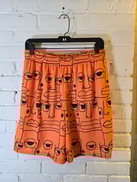 Image 3 of Orange Chill Alien Faces Basketball Shorts
