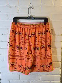 Image 5 of Orange Chill Alien Faces Basketball Shorts