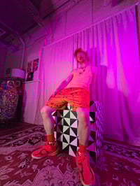 Image 2 of Orange Chill Alien Faces Basketball Shorts