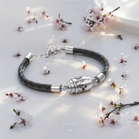 Image 1 of Hollow Design Aromatherapy Bracelet 🌸 – Effortless Scent Infusion