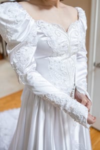Image 3 of Jeanne