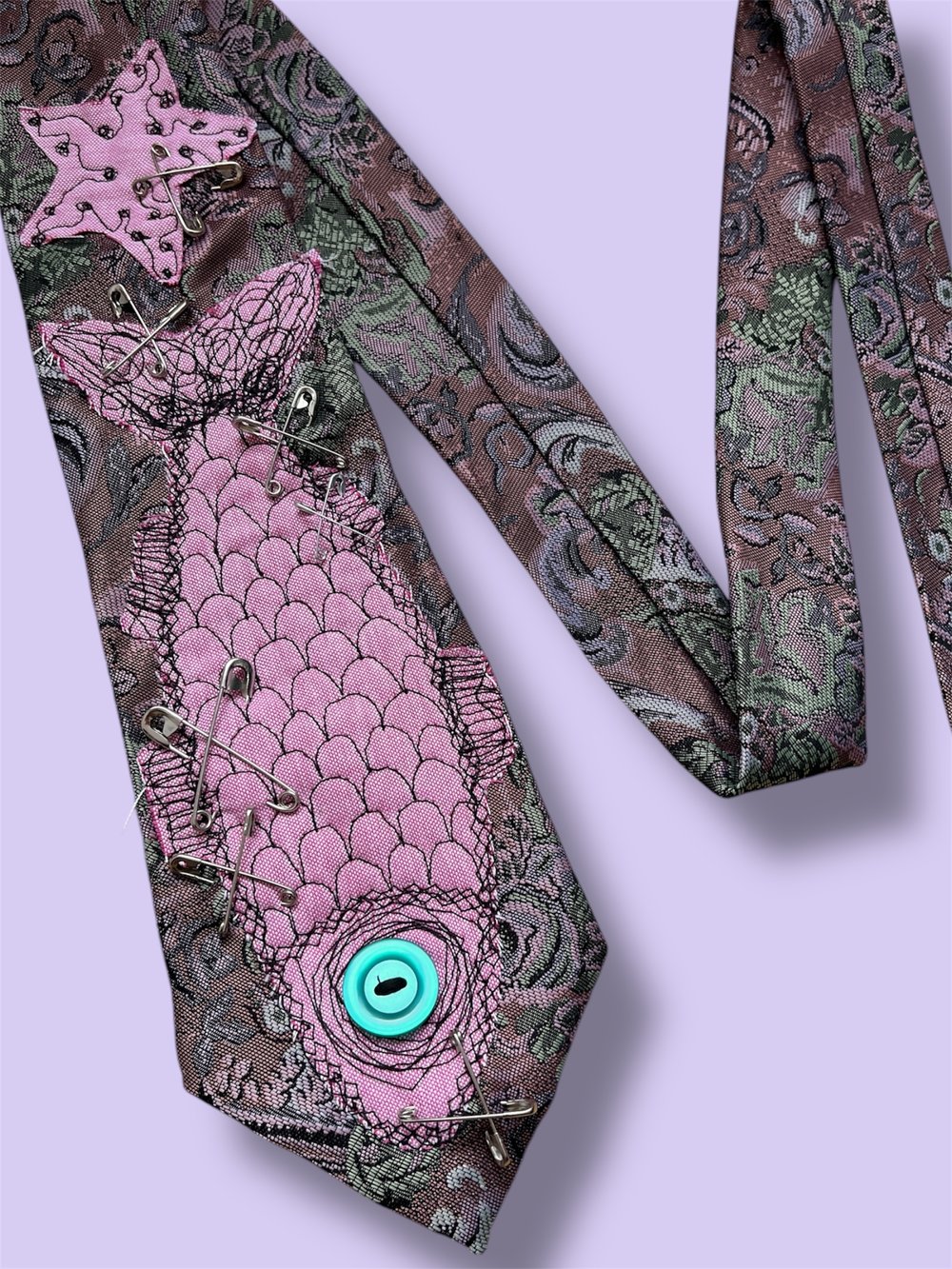 Image of FISH TIE #4.6