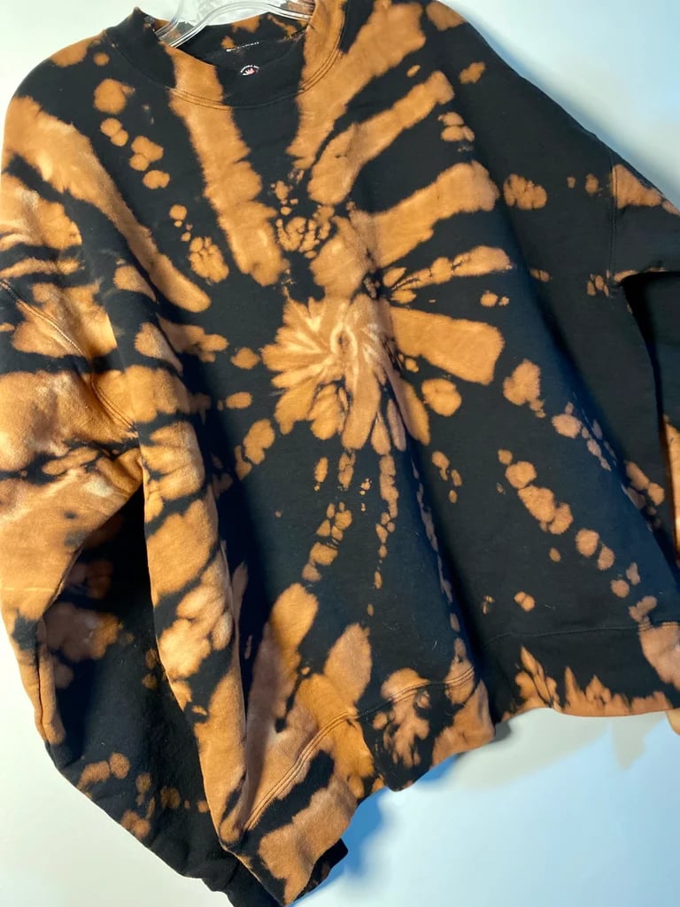 CUSTOM - CREWNECK SWEATSHIRT