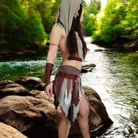 Image 3 of Forest Queen Falling Leaves Set - L