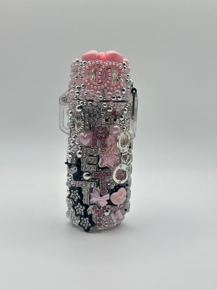 Image of ✧˚ · .  LIGHTER CASE ✧˚ · .