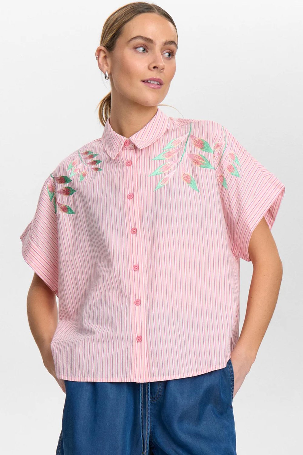 Image of 1-Camisa NUULLA rayas rosas bordado