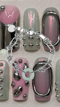 Jaded Chain Bracelet