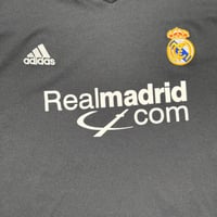 Image 3 of Real Madrid Away Shirt 2001 - 2002 (XL)
