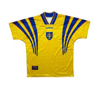 Image 1 of Sweden Home Shirt 1996 - 1998 (L)