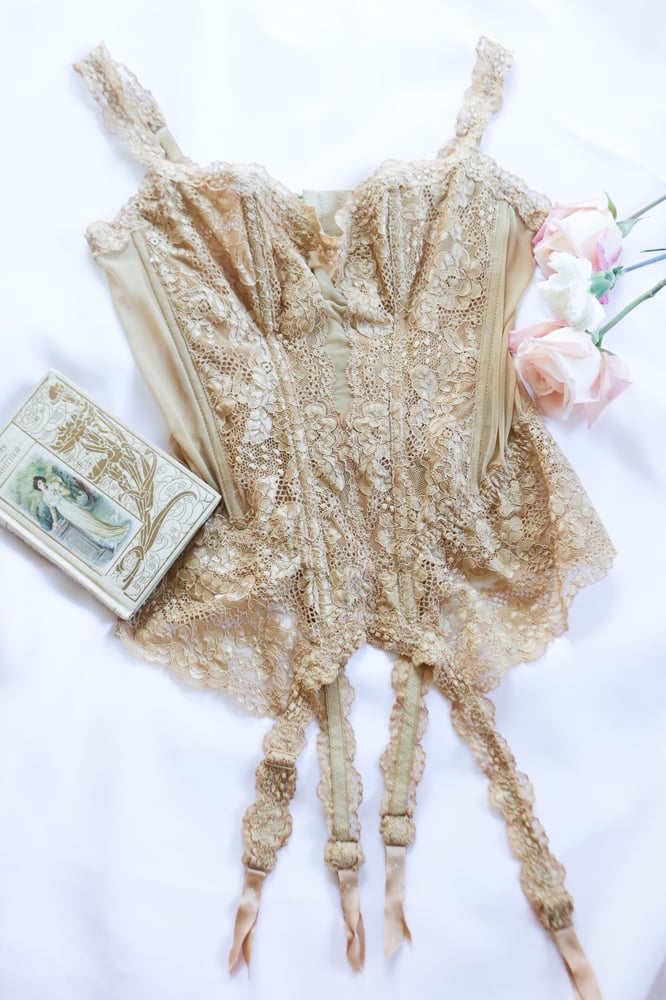 Image of 90s Victorias Secret Sand Bustier with Garters (38)