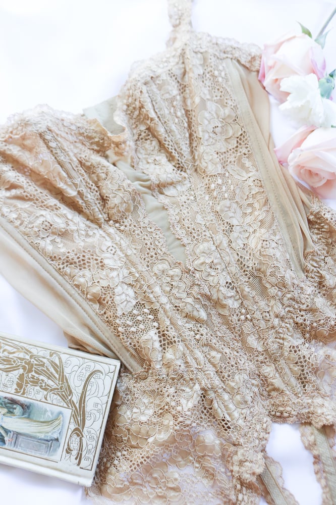 Image of 90s Victorias Secret Sand Bustier with Garters (38)