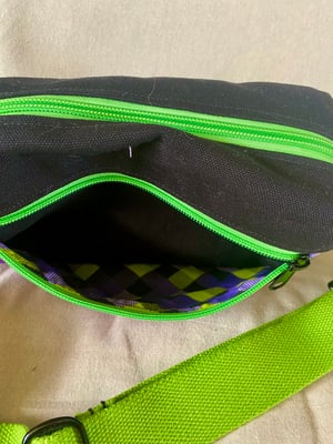Image of Black fanny pack with Floating Eyeball patch