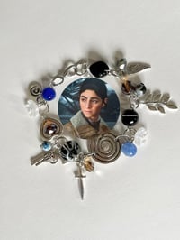 Image 2 of the last of us dina and ellie bracelets