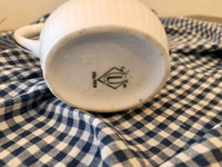 Image 5 of Petit pot à lait ancien