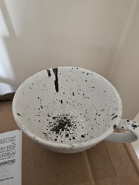 Image 6 of PRISSY VINTAGE Pre-owned Bone china hand painted splatter mug 