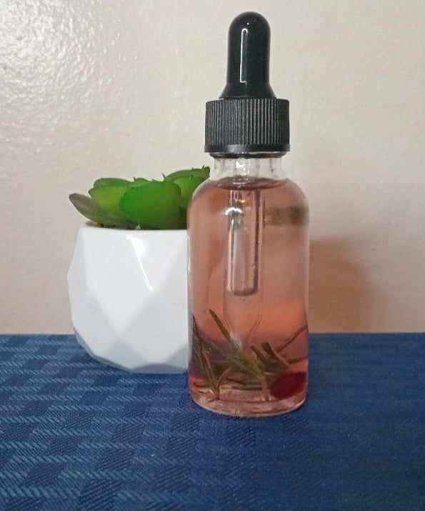 Image of Healing oil