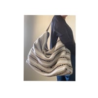 Image 1 of *new* zippered textile tote