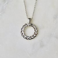 Image 5 of Wreath Necklace in Silver