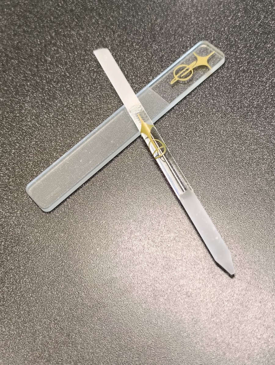 Image of Glass nail flie/Cuticle pusher 