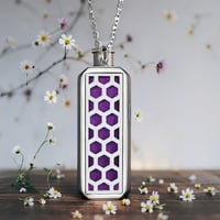 Image 1 of Stylish Stress Relief 🎁 – Geometric Necklace 
