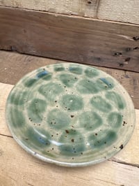 Image 1 of 7” plate from the River collection