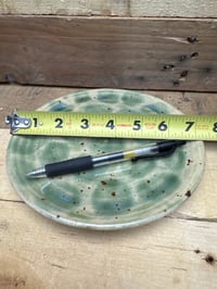 Image 3 of 7” plate from the River collection