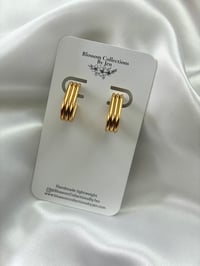 Image 2 of 3 layer Huggies