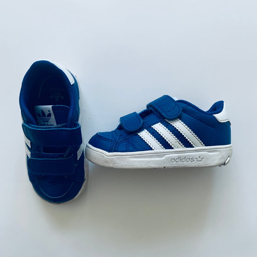Image of Adidas trainers size uk 5 
