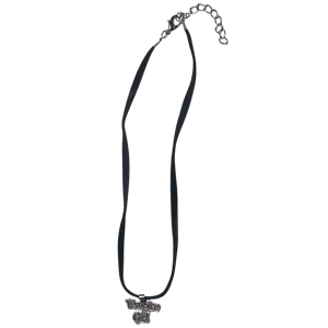 Image of vampire girl choker