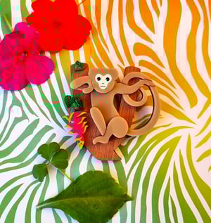 Image of Monkeying around - brooch LIMITED