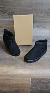 Image 3 of Ladies  Uxx Ankle Boot