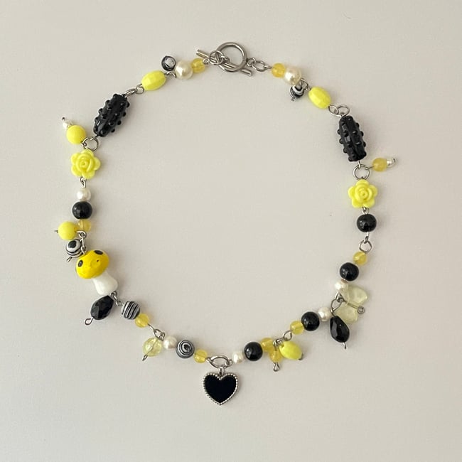 bumblebee cluster necklace
