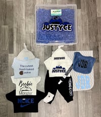 Image 5 of Custom Baby Gift Box