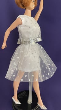 Image 7 of Barbie - "Glimmer Glamour" Reproduction Variation Blue Ice