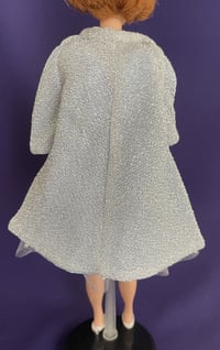 Image 8 of Barbie - "Glimmer Glamour" Reproduction Variation Blue Ice